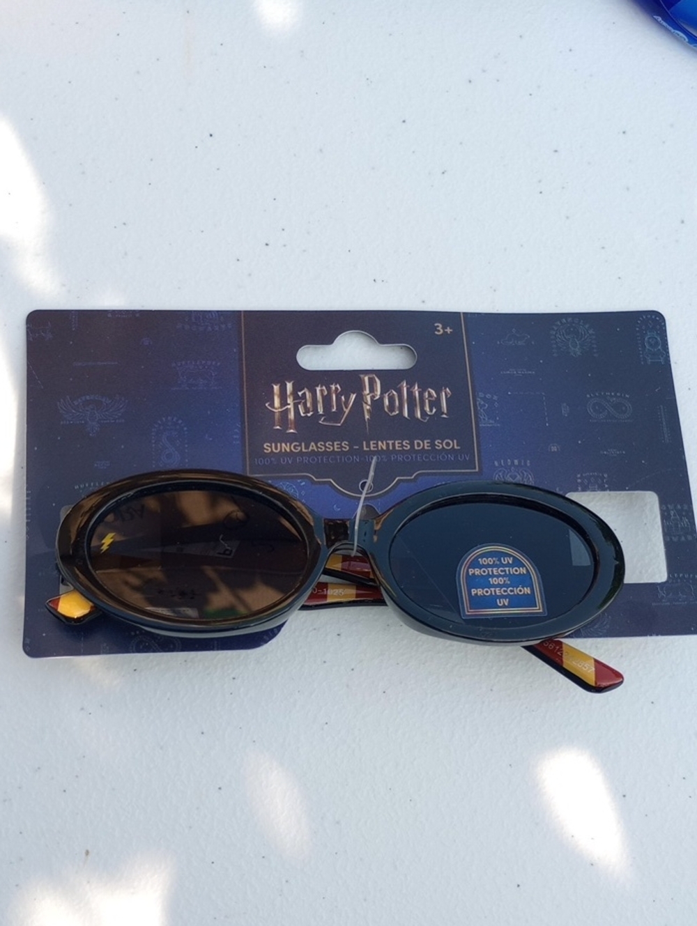 Warner Bros. Harry Potter Black Oval Sunglasses with Blue UV Protection Label 3+